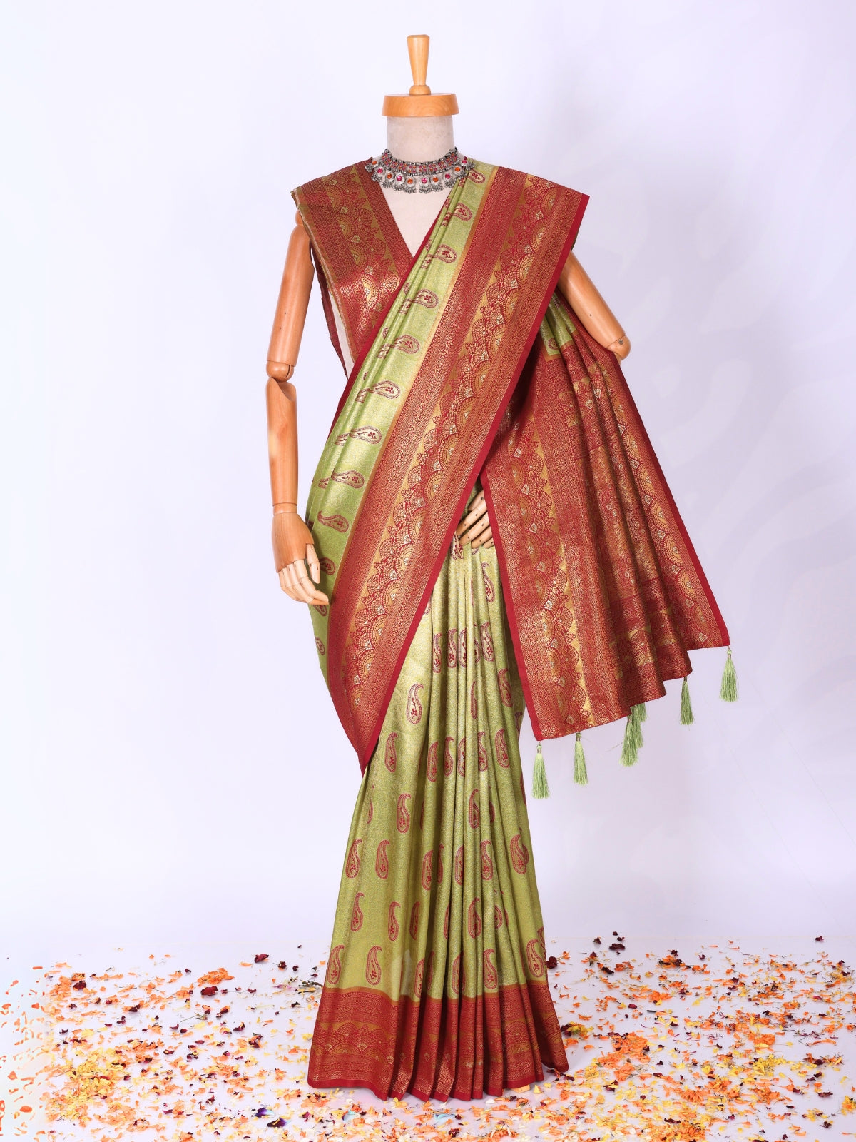 Parrot Green color Kanjivaram work Designer Saree BLS1002_Green