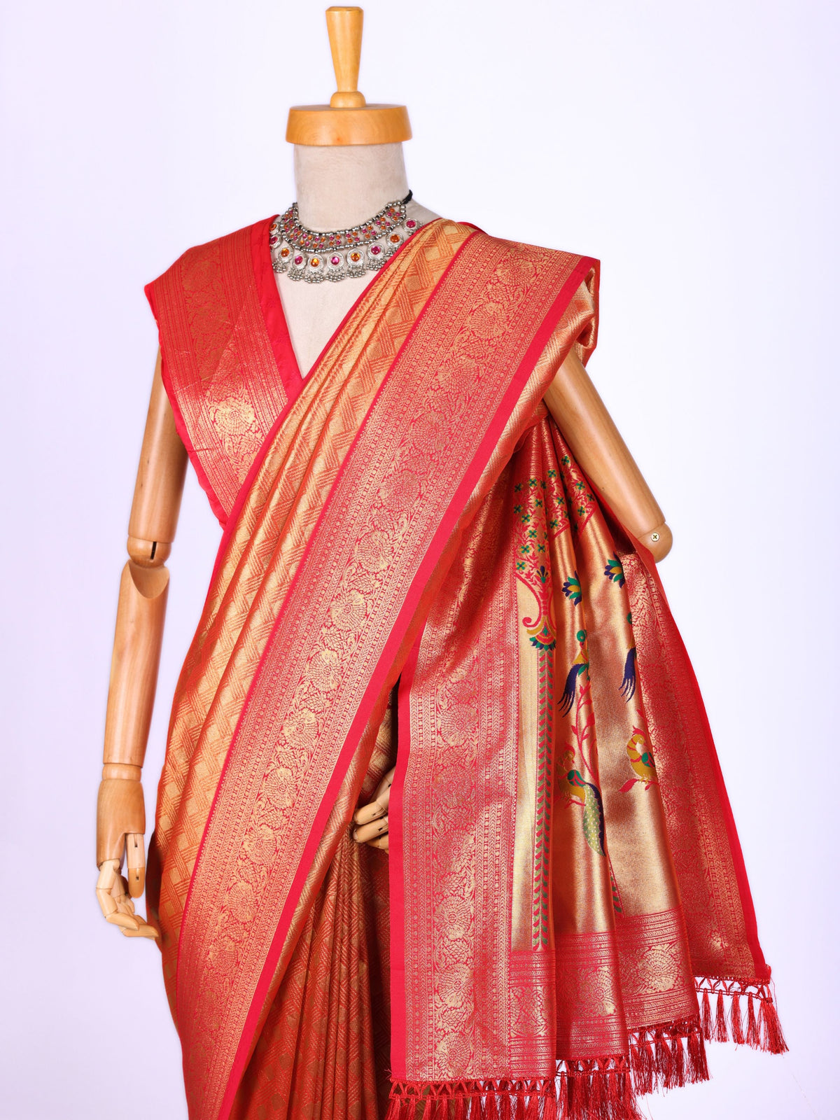 Red color Kanjivaram work Designer Saree BLS1016_Red