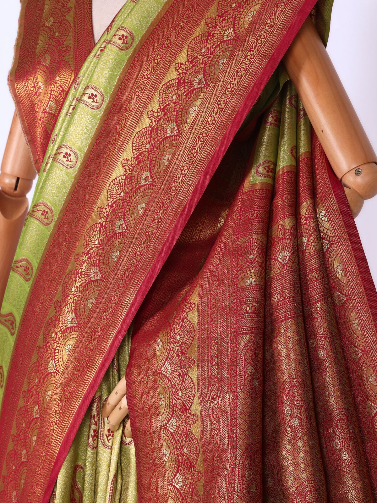 Parrot Green color Kanjivaram work Designer Saree BLS1002_Green