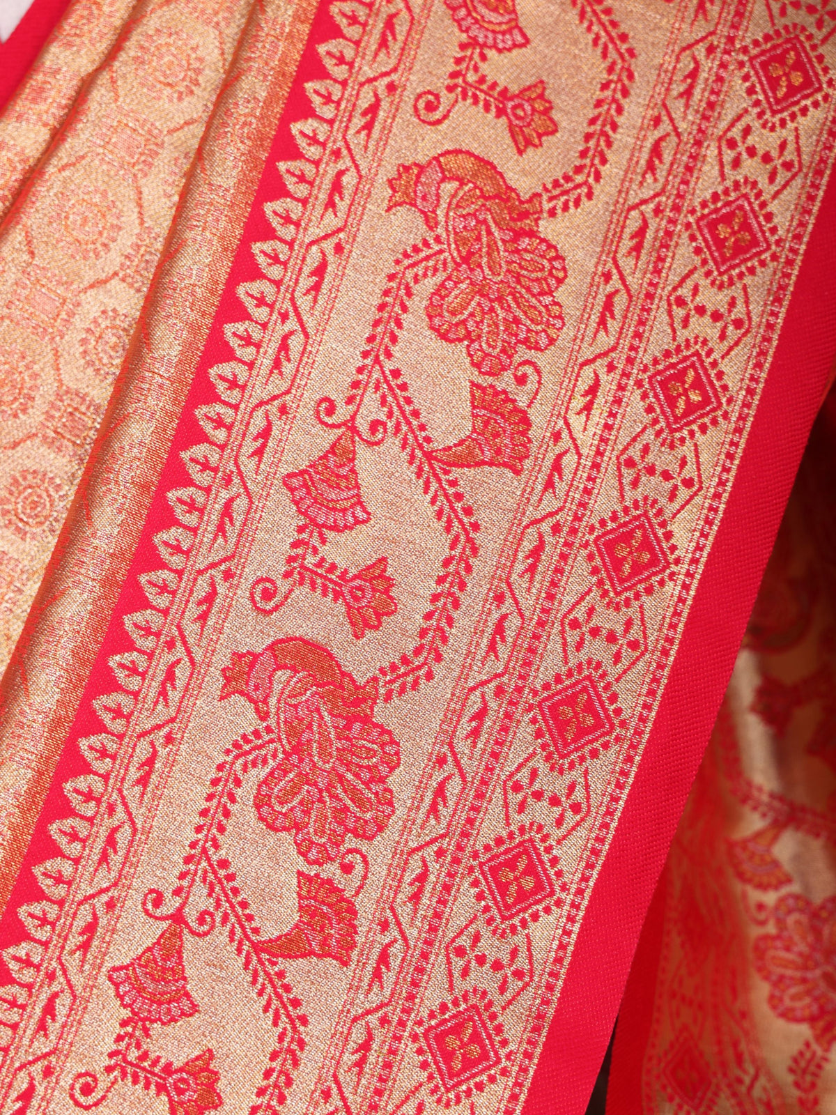 Red color Kanjivaram work Designer Saree BLS1015_Red