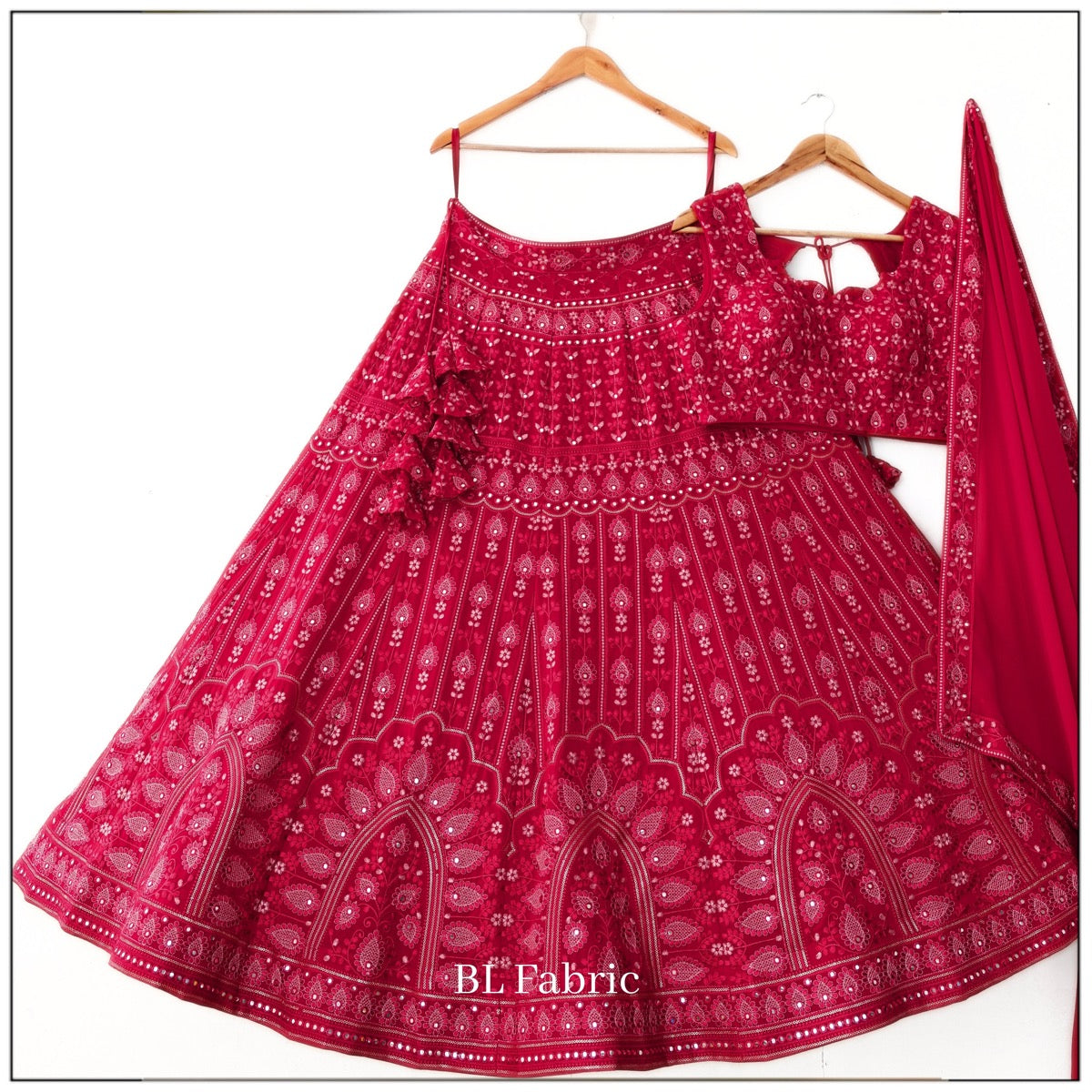 Pink color Mirror & Thread work Designer Wedding Lehenga Choli For Wedding Function BL1344