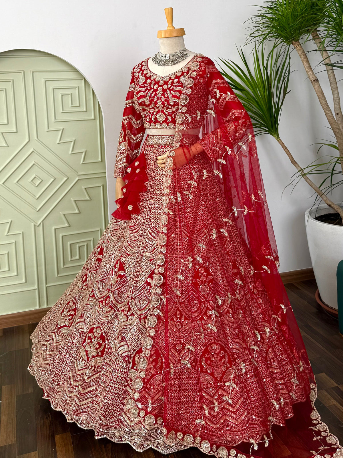 Red color Hand Embroidery work Designer Lehenga Choli for Wedding Function BL1609