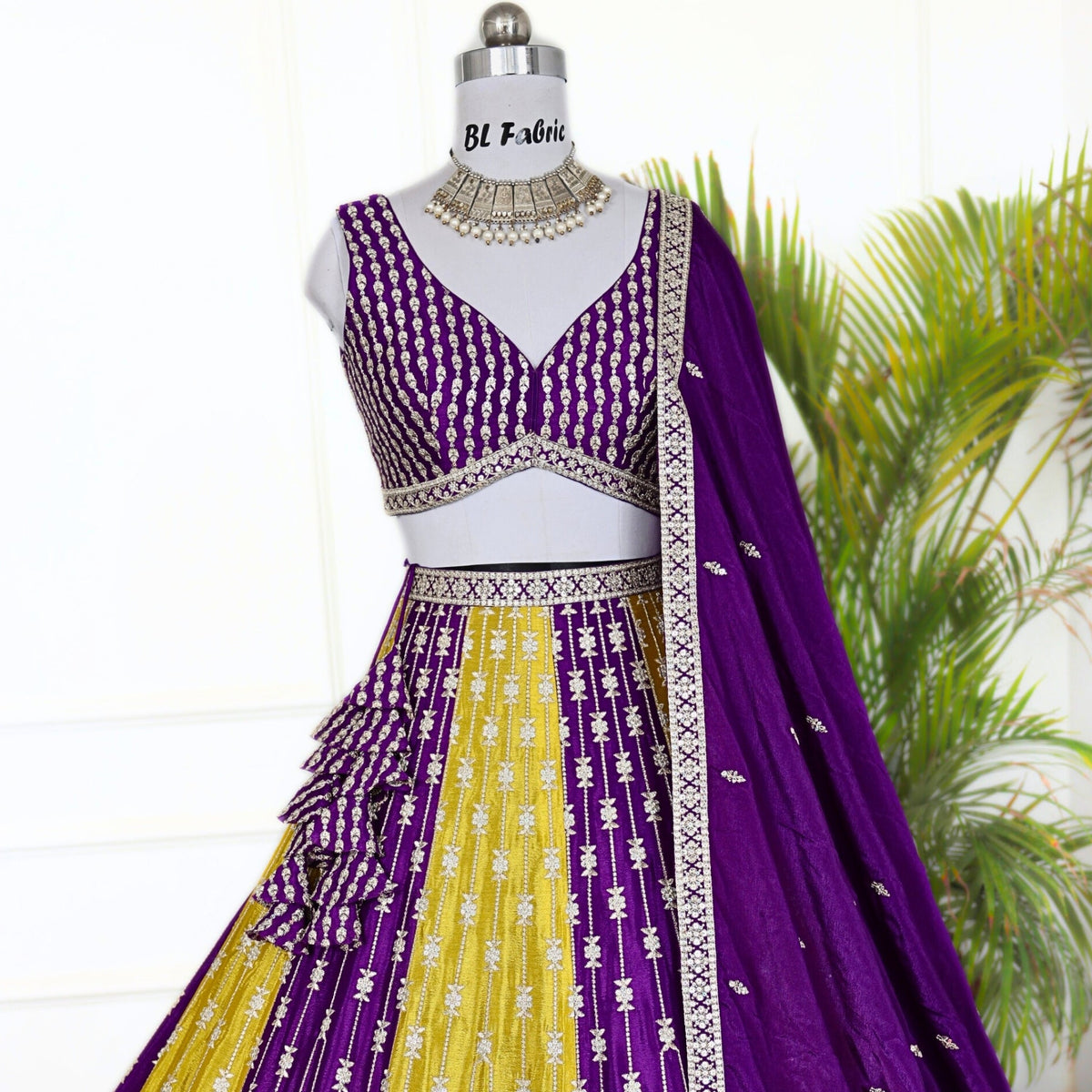 Multi color Zari Thread Embroidery work Designer Lehenga Choli for Any Function BL1462